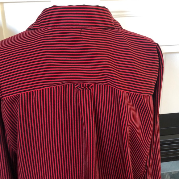 🌺Elementz vertical striped, button down shirt🌺 - Picture 6 of 8